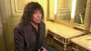 Зигзаги судьбы Валерия Леонтьева: от сельских клубов к головокружительной славе