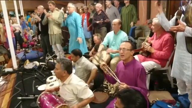 Innocence is the sustenance and basis of Spirituality presentations of the YuvaShakti and BalShakti смотреть онлайн