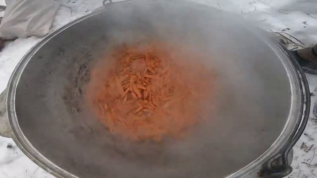 Охапку дров и плов готов... смотреть онлайн