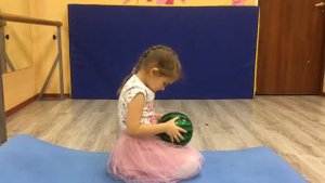 Видео занятие «Упражнения для укрепления спины детям»