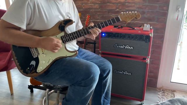 Carol Ann JB 100 “Red Amp” Bonamassa clean / Sliders ‘59 pickups / SVL ‘61 Reserve смотреть онлайн