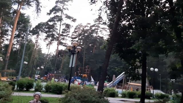 Наша прогулка в детском парке "Сказочный городок". Отличное место для отдыха с детьми?