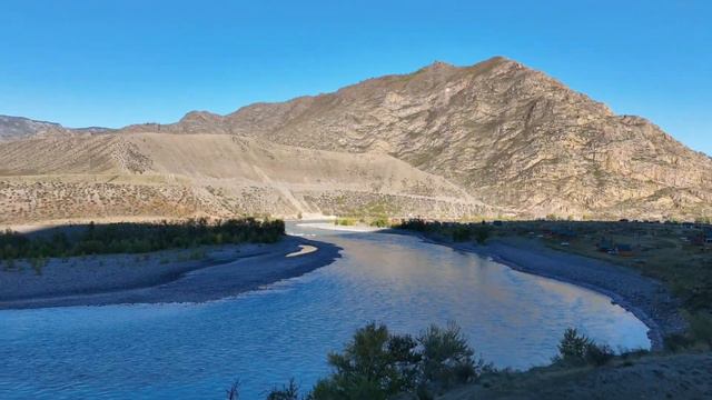 Mavic 3, Катунь , Алтай , слияние Чуи и Катуни