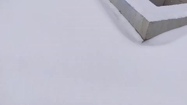 Сколько снега на плоской крыше? смотреть онлайн