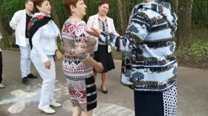 Измайловский пятачок, Весёлые выходные ?