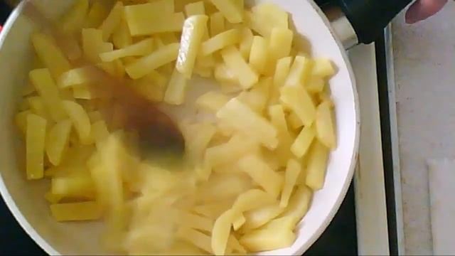 Жареная картошка на смальце  Очень вкусная картошечка