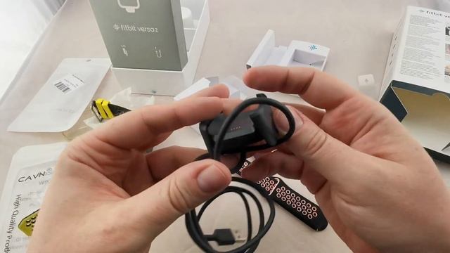 Fitbit Versa 2 unboxing, first impressions and comparison to the Fitbit Ionic смотреть онлайн