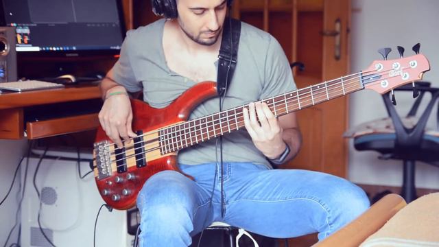 Tutta n'ata storia - Pino DANIELE | Bass Cover