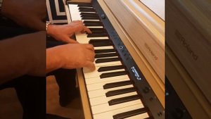 Цифровое фортепиано Roland HP 702