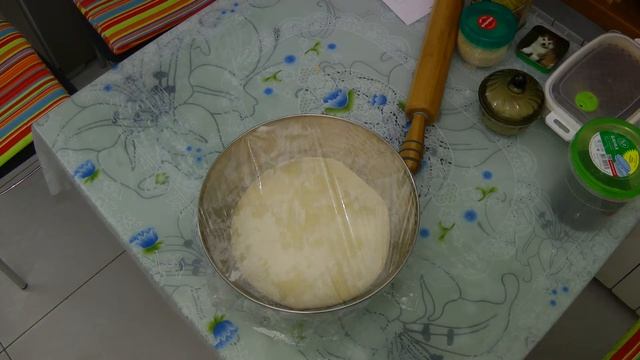 печем рогалики на кефире смотреть онлайн