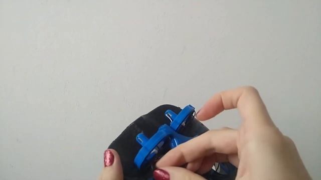 Распаковка квадрокоптера / дрона 3 в 1 (едет, летит, плавает; игрушки для детей) | Laletunes смотреть онлайн