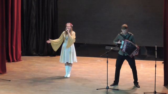 Ангелина Василевская и Игорь Шипков - Калинка смотреть онлайн