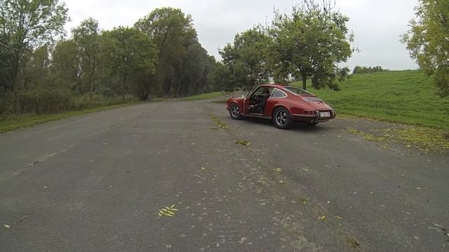 Porsche 911E a true sport car смотреть онлайн