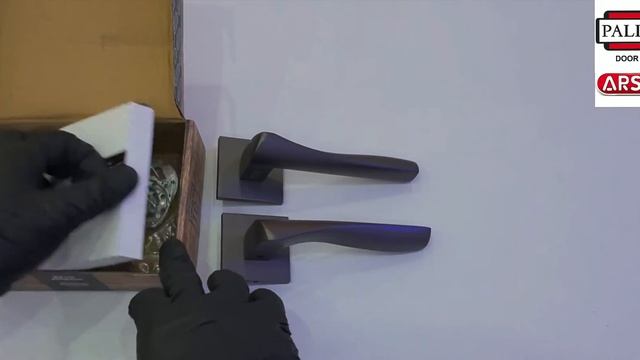 Palidore A524GRA графит Ручка дверная межкомнатная на квадратной накладке смотреть онлайн