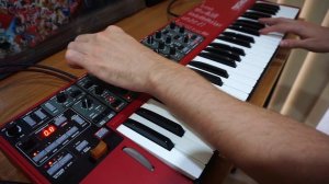 Tweaking: Nord Lead A1 - DEMO (NO TALKING)