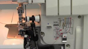 Bernina 800DL Serger 17 2-Thread Overlock Edge
