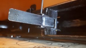 Сайга 12 (охот. вариант). Защелка магазина от "Вепрь 12".