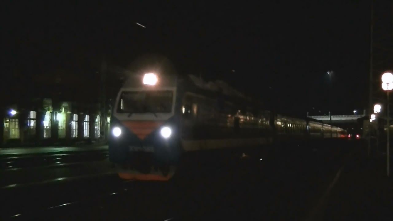 ЭП1М-565 с поездом №678 Новороссийск - Владикавказ смотреть онлайн