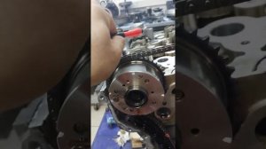 KIA. OPTiMA-GDi. 2,4L. Посторонний звук и глухой стук в двигателе.