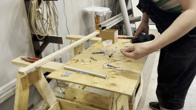 Туалетная кабина. Типовая сборка..MOV смотреть онлайн