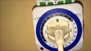 Розетка с циклическим суточным таймером