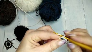 Вязаные глазки для обезьянки.mp4