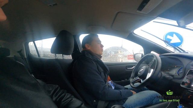 Склад Мойчай в Амстердаме смотреть онлайн