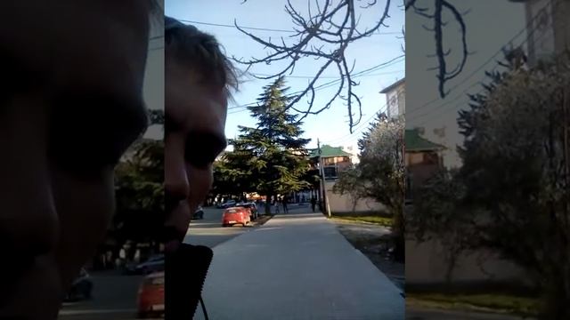 Прогулка по Лазаревском 9 марта 2018. Иду с работы. Погода просто зачёт, всё цветёт смотреть онлайн