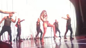 Jennifer Lopez - Booty & Hotline Bling Live - All I Have: Las Vegas (8th Feb, 2017)