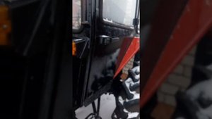 замок и газлифт двери на дверь т-25