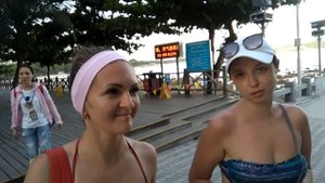 #18. Пляж Дадунхай. ЧАСТЬ 1. Китайцы. Крабы. Волны. Море закрыто? Есть ли песчаные блохи?!