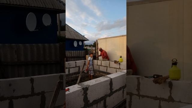 Строим из пеноблоков летнюю кухню смотреть онлайн