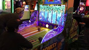 Monkey Shake Down Arcade Game, Great Canadian Midway, Niagara Falls