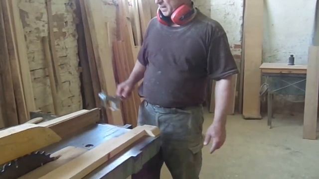 Простейший шаблон для косого среза на циркулярке.