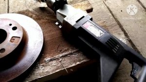 Замена тормозного диска Мазда Демио DW3W. "Энергия" таки потеряла груз...