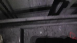 Опасная ситуация на старом лифте
