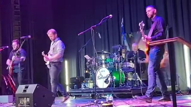 The Sixteenths - Sam Fender Cover - Hypersonic Missiles смотреть онлайн