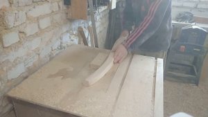 Как это получилось сам не знаю.Изготовление круглого раздвижного стола своими руками.