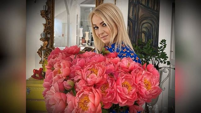 "Просто шок". Рудковская проболталась сколько зарабатывает на обычных людях. смотреть онлайн