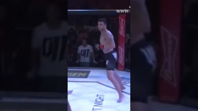 charles oliveira wrestling coach alireza noei get knockout