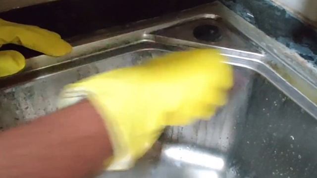 Easy& Cheap way to Remove any Tough Acid Stains from Stainless Steel Sink смотреть онлайн