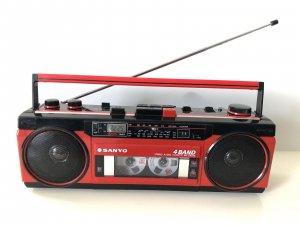 Sanyo M-S350Le 4 Tape Radio - Vintage Boombox Cassette Recorder-ЯПОНИЯ-1985 год