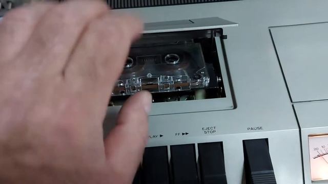 DIATONE DT-4101 (Кассетная дека). Обзор внешнего вида и работы. смотреть онлайн