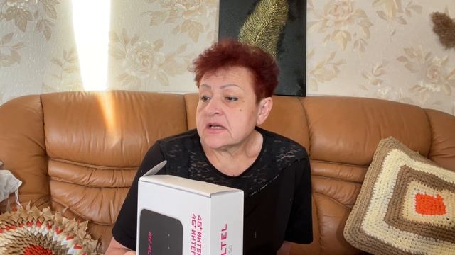 Интернет достал! Срочно меняю провайдера. Купила новый роутер. смотреть онлайн