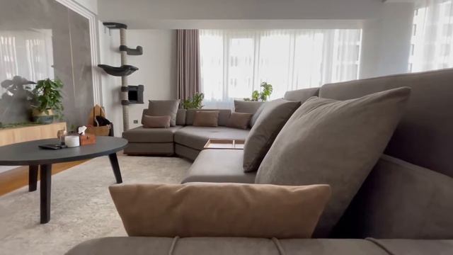 Видеообзор дивана Puzzle от Modis в интерьере