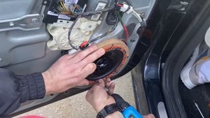 Замена Штатной акустики на DL Audio Gryphon Lite 165 V.2 в Ford Focus 2