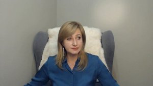 Почему в мою жизнь приходит эмоционально отстраненный мужчина