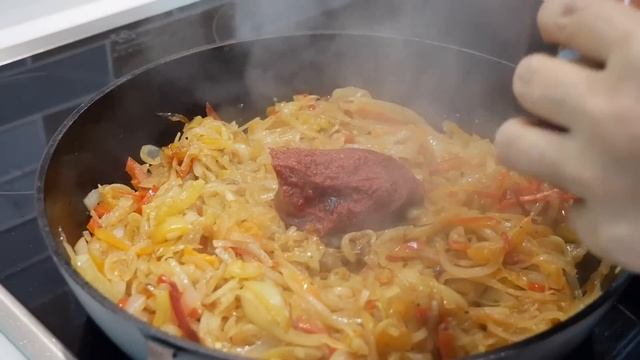Как приготовить вкусную ЗАЖАРКУ для БОРЩА на зиму, цыганка готовит.