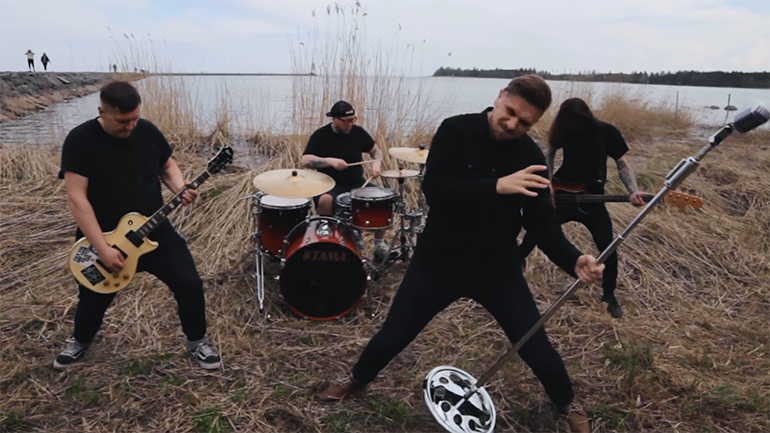 SUNISGONE - Midnight In Saint-Petersburg (official Music Video)