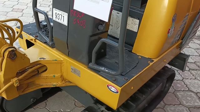 ?видеообзор миниэкскаватора komatsu PC  05 -7 ?